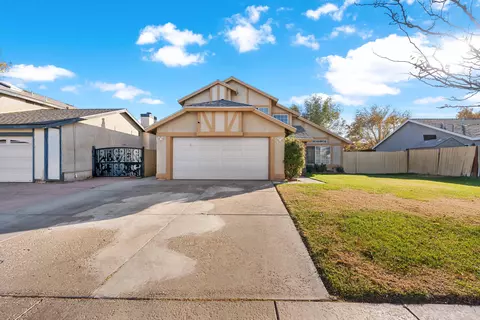 812 Avenue H5 W, Lancaster, CA 93534