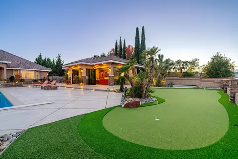 Exterior - 4137 Derby Cir, Lancaster, CA 93536 photo 4 of 13