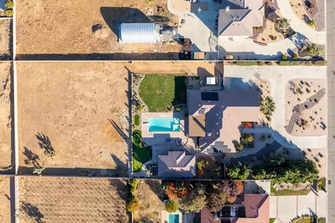 View/Area - 4137 Derby Cir, Lancaster, CA 93536 photo 4 of 4
