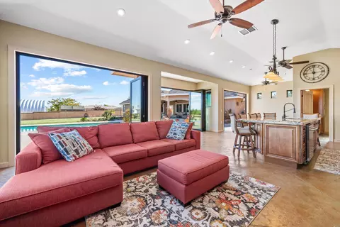 Living - 4137 Derby Cir, Lancaster, CA 93536 photo 2 of 4