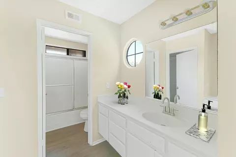 554 Jackman St E, Lancaster, CA 93535 photo 13