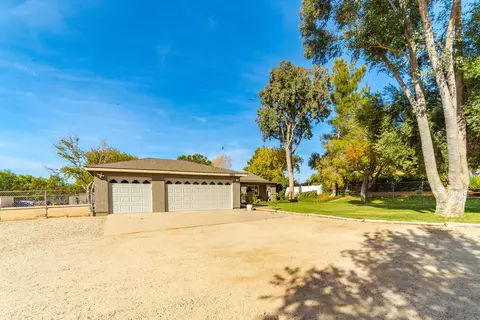 33127 Dorama Ave, Acton, CA 93510 photo 4