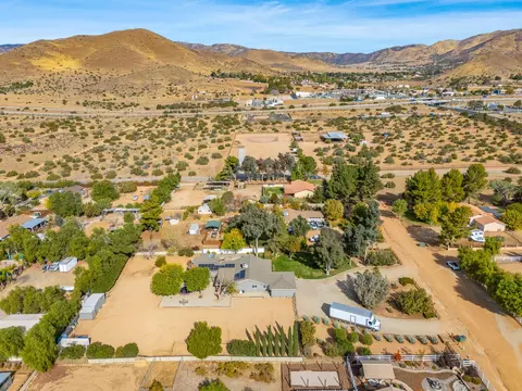 33127 Dorama Ave, Acton, CA 93510 photo 44