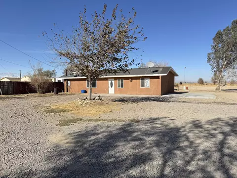 46202 30th St E, Lancaster, CA 93535