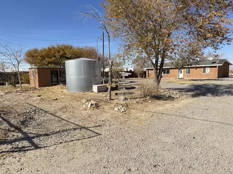 46202 30th St E, Lancaster, CA 93535 photo 4