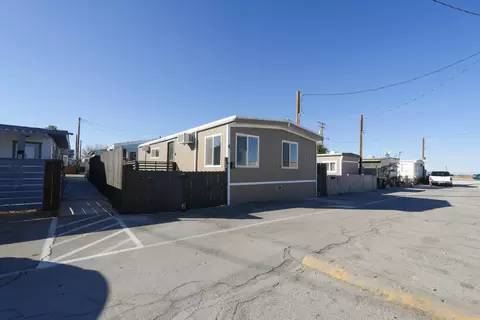 6150 T Ave E #4, Palmdale, CA 93552