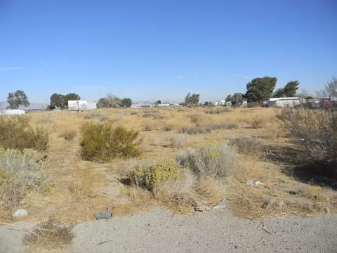 Ave M Vic 5th Ste, Lancaster, CA 93535 photo 2