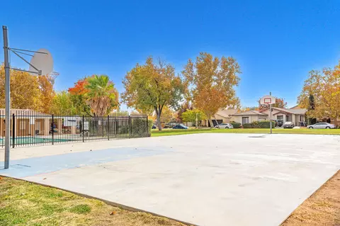 37616 Laderman Ln, Palmdale, CA 93550 photo 28