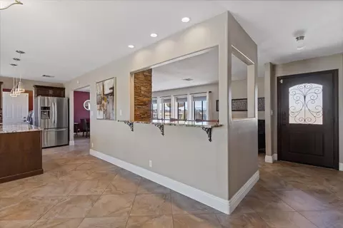Entry Way - 43708 35th St E, Lancaster, CA 93535 photo 1 of 1