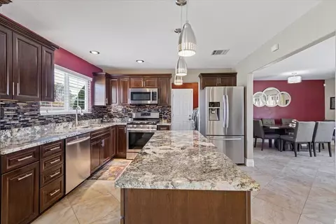 Kitchen - 43708 35th St E, Lancaster, CA 93535 photo 1 of 7