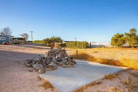 35918 40th St E, Palmdale, CA 93552 photo 37