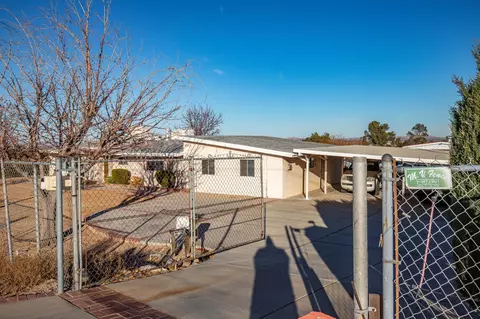 35918 40th St E, Palmdale, CA 93552 photo 4