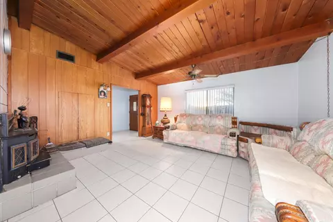 35918 40th St E, Palmdale, CA 93552 photo 8