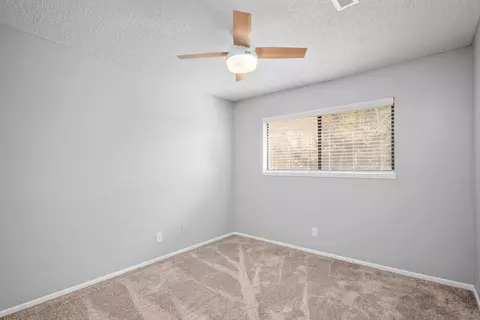 Bedroom - 44201 Denmore Ave, Lancaster, CA 93535 photo 3 of 3