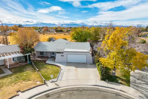 44201 Denmore Ave, Lancaster, CA 93535