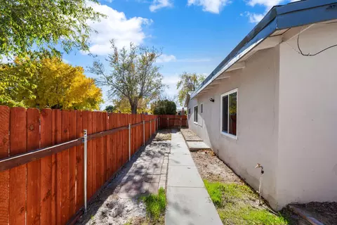 437 Lightcap St, Lancaster, CA 93535 photo 31