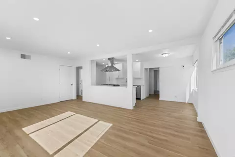 437 Lightcap St, Lancaster, CA 93535 photo 7
