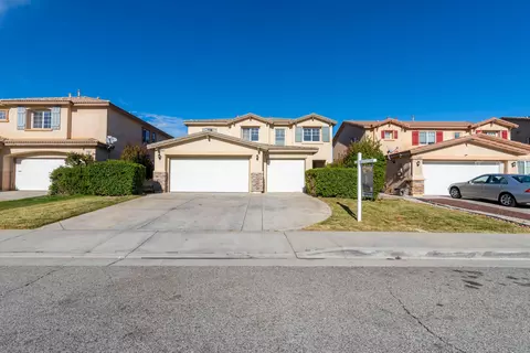 2639 Chicory Ln, Palmdale, CA 93551