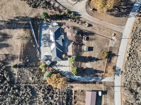 View/Area - 22521 Fargo Way, Tehachapi, CA 93561 photo 2 of 7