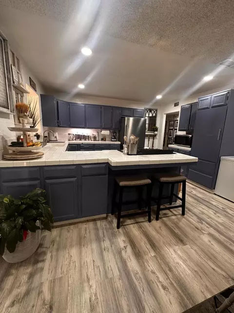 Kitchen - 15879 Lee St, Mojave, CA 93501 photo 1 of 3
