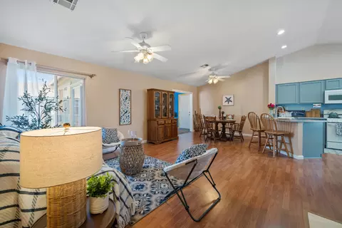 36742 Solvay St, Palmdale, CA 93552 photo 5