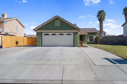 36742 Solvay St, Palmdale, CA 93552 photo 3