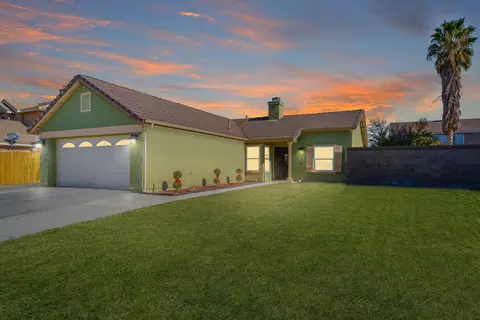 36742 Solvay St, Palmdale, CA 93552