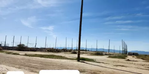 5900 Avenue F-8 E, Lancaster, CA 93535