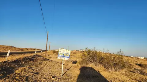 25200 Avenue J E, Lancaster, CA 93535 photo 7