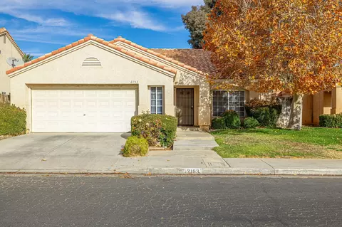2153 Scott Ave, Palmdale, CA 93550