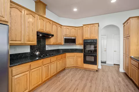 8127 Ave E12 W, Lancaster, CA 93536 photo 17