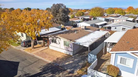 2330 J8 E #152, Lancaster, CA 93535 photo 5
