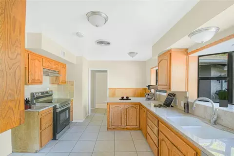 44438 Lowtree Ave, Lancaster, CA 93534 photo 5