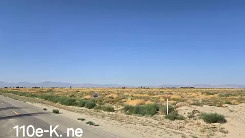 11000 Avenue K-4 E, Lancaster, CA 93535 photo 3