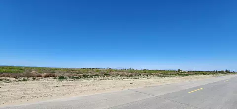 11000 Avenue K-4 E, Lancaster, CA 93535 photo 4