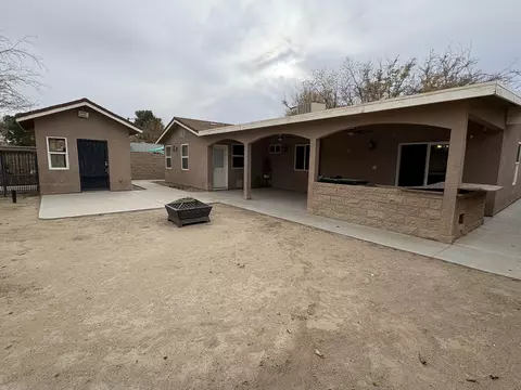 Exterior - 43340 27th St W, Lancaster, CA 93536 photo 10 of 16