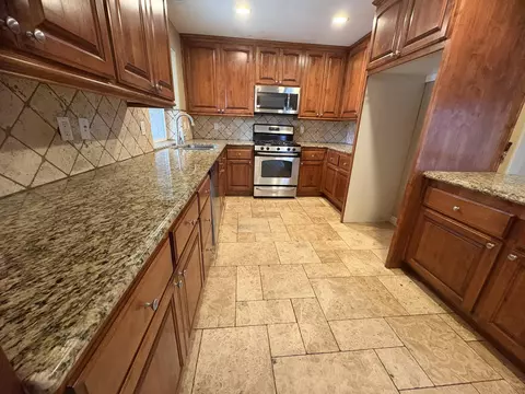 Kitchen - 43340 27th St W, Lancaster, CA 93536 photo 1 of 2
