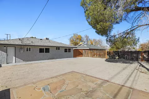 44532 Andale Ave, Lancaster, CA 93535 photo 31