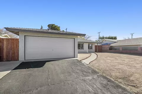 44532 Andale Ave, Lancaster, CA 93535 photo 37