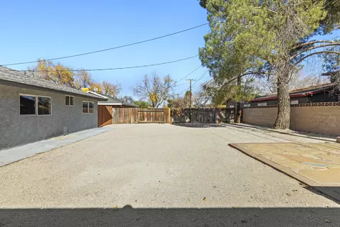 44532 Andale Ave, Lancaster, CA 93535 photo 27
