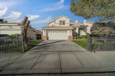 5313 Cisero Dr, Palmdale, CA 93552