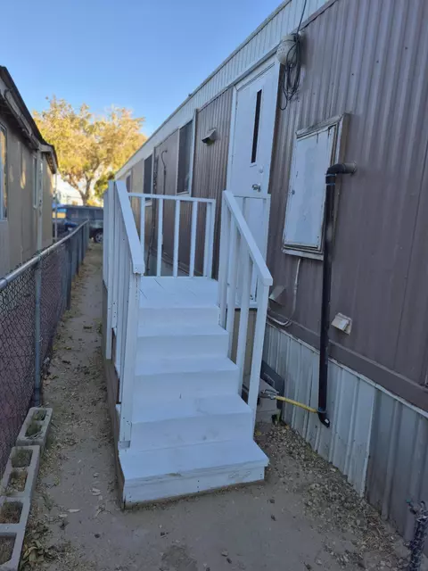 45415 28th St E #16, Lancaster, CA 93535 photo 18