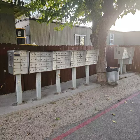 45415 28th St E #16, Lancaster, CA 93535 photo 4