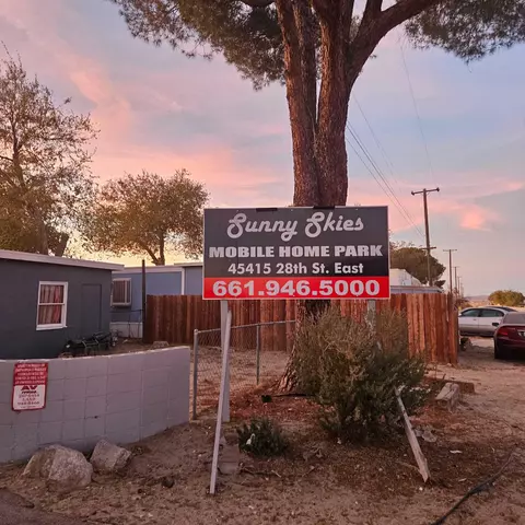 45415 28th St E #16, Lancaster, CA 93535 photo 3