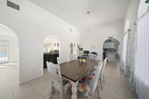 Dining - 8284 Prospect St, Mojave, CA 93501 photo 1 of 3