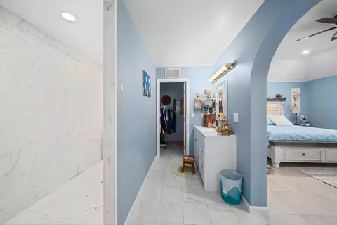 Entry Way - 8284 Prospect St, Mojave, CA 93501 photo 1 of 3