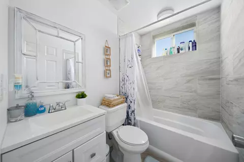 Bath - 8284 Prospect St, Mojave, CA 93501 photo 3 of 3