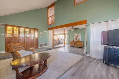 44449 Fenhold St, Lancaster, CA 93535 photo 8