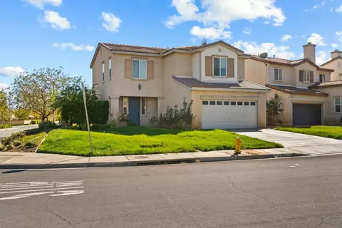 37818 Mangrove Dr, Palmdale, CA 93551