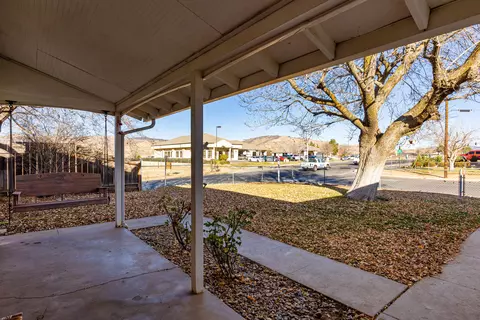 801 Beech St, Tehachapi, CA 93561 photo 5